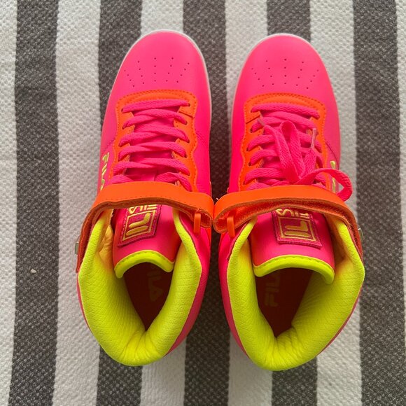 FILA Women VULC 13 SUPERBRIGHT Sneakers NWOT HiTop Neon Pink Yellow OrangeVelcro - Picture 2 of 13